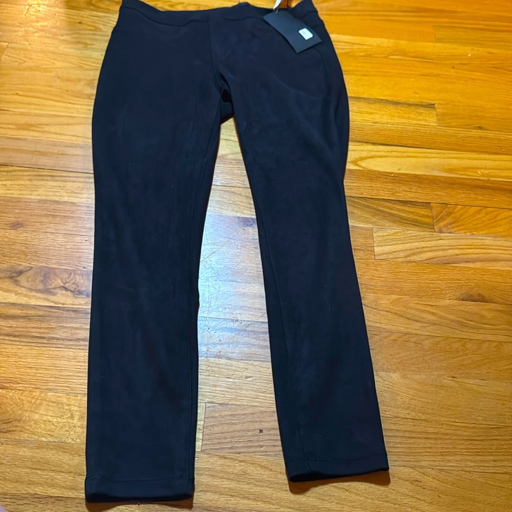 Black Label suede leggings size Medium NWT